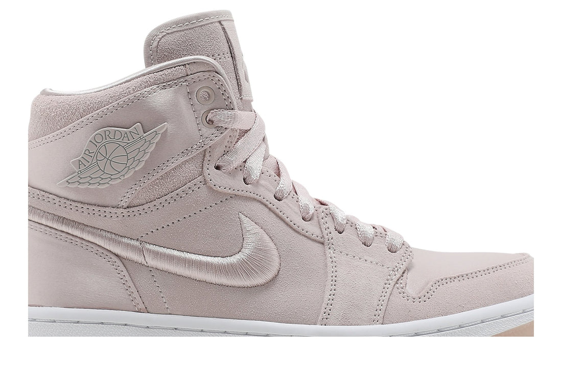 Wmns Air Jordan 1 Retro High &