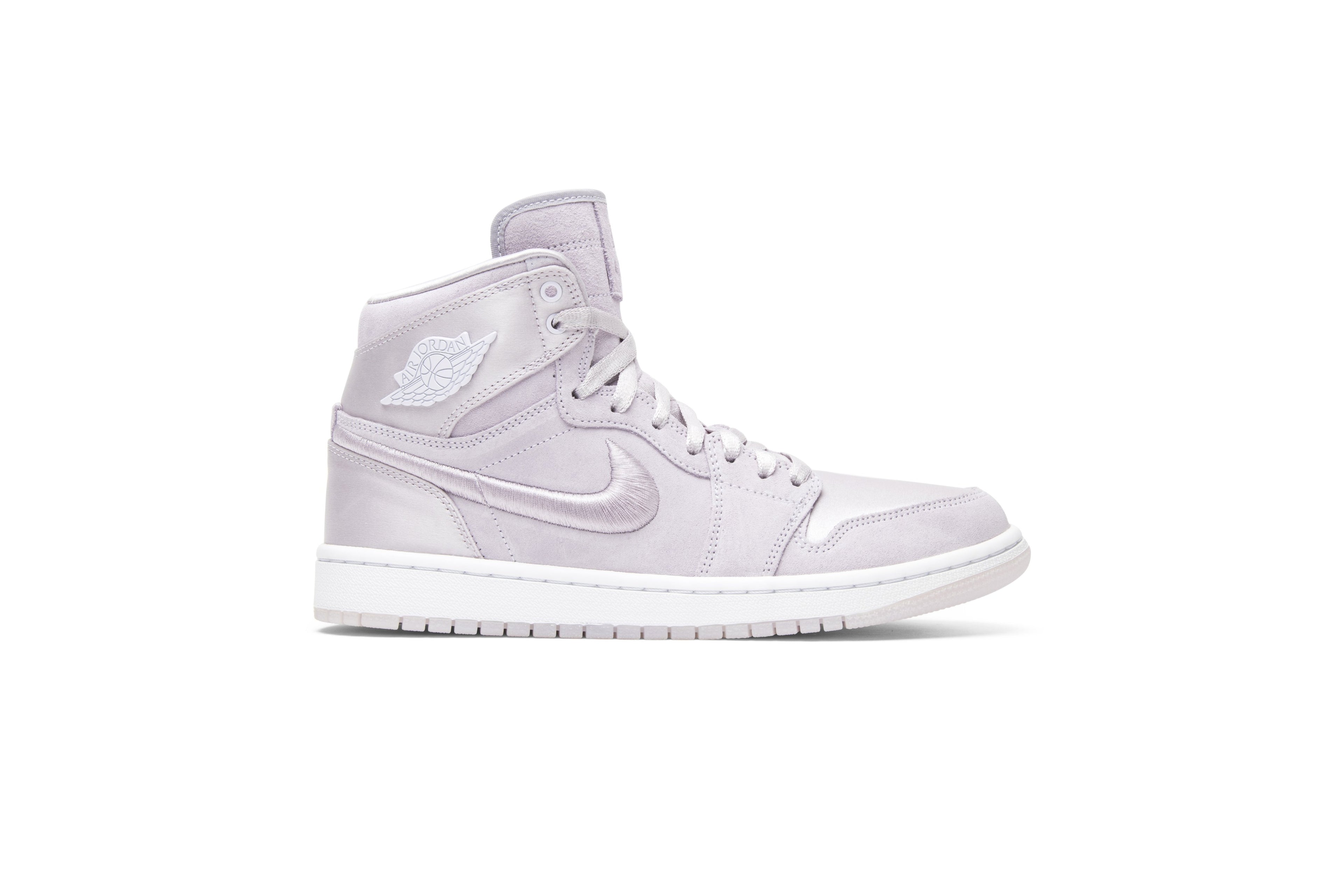 Wmns Air Jordan 1 Retro High &