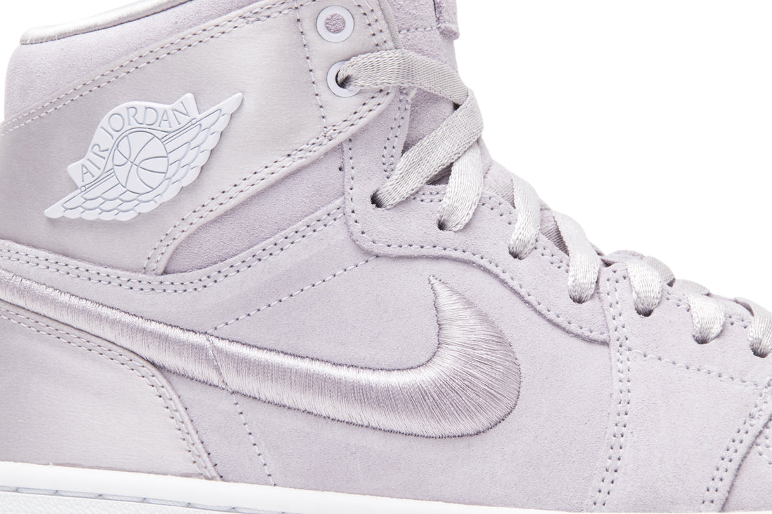 Wmns Air Jordan 1 Retro High &