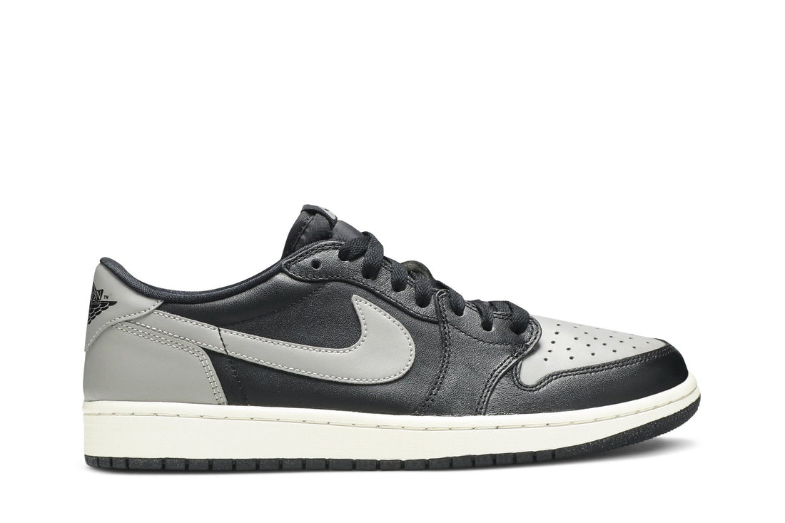 Air Jordan 1 Retro Low OG &