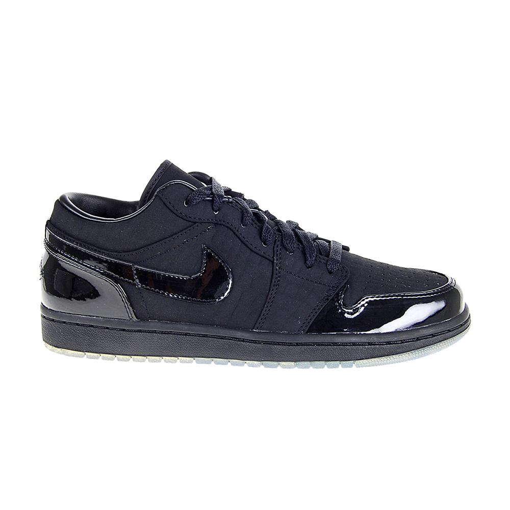 Air Jordan 1 Retro Low &