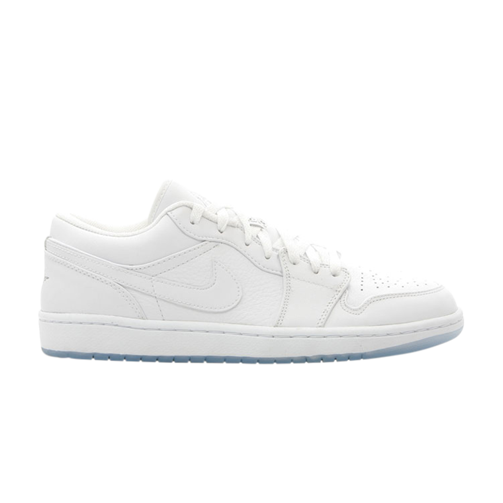 Air Jordan 1 Low Retro &