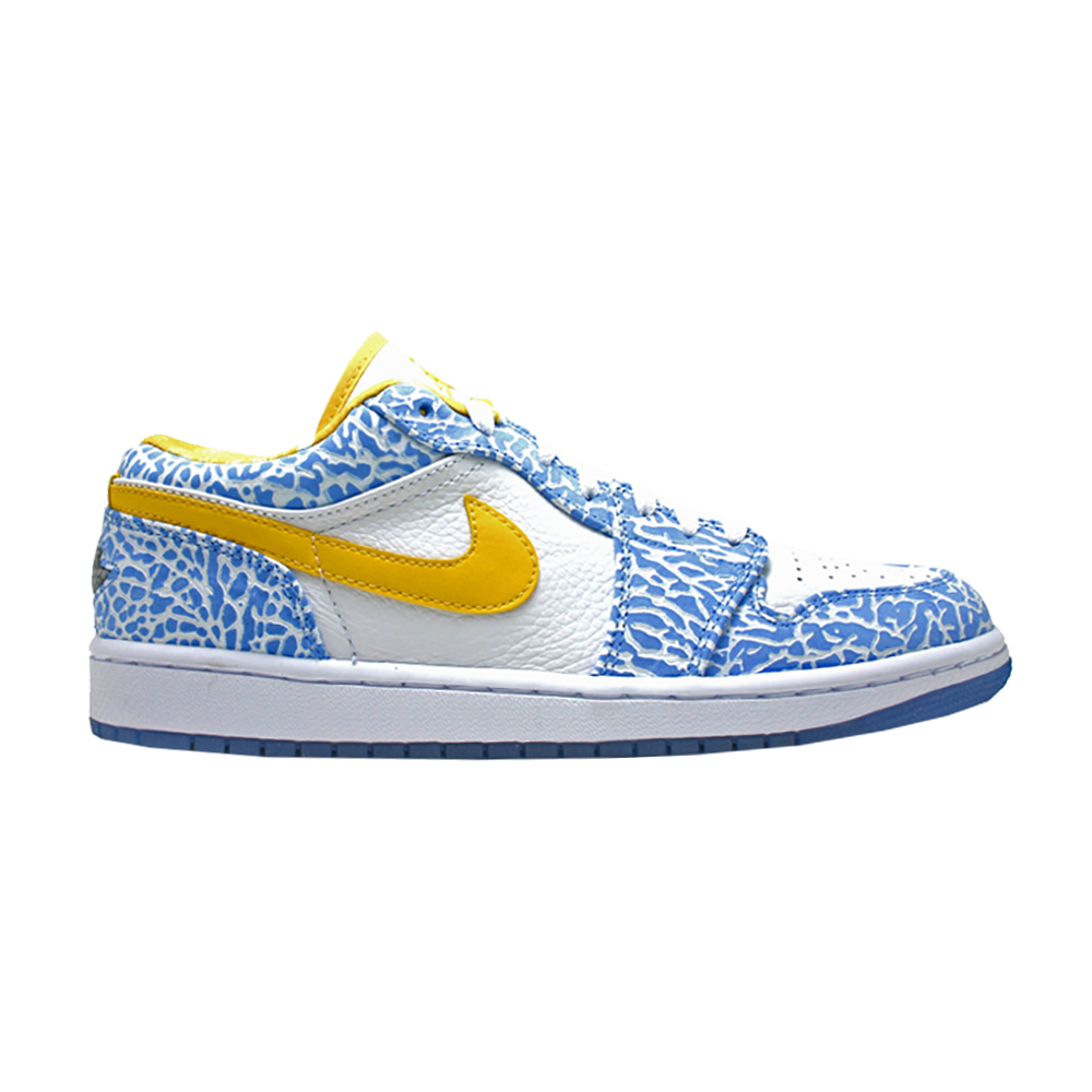 Air Jordan 1 Retro Low &