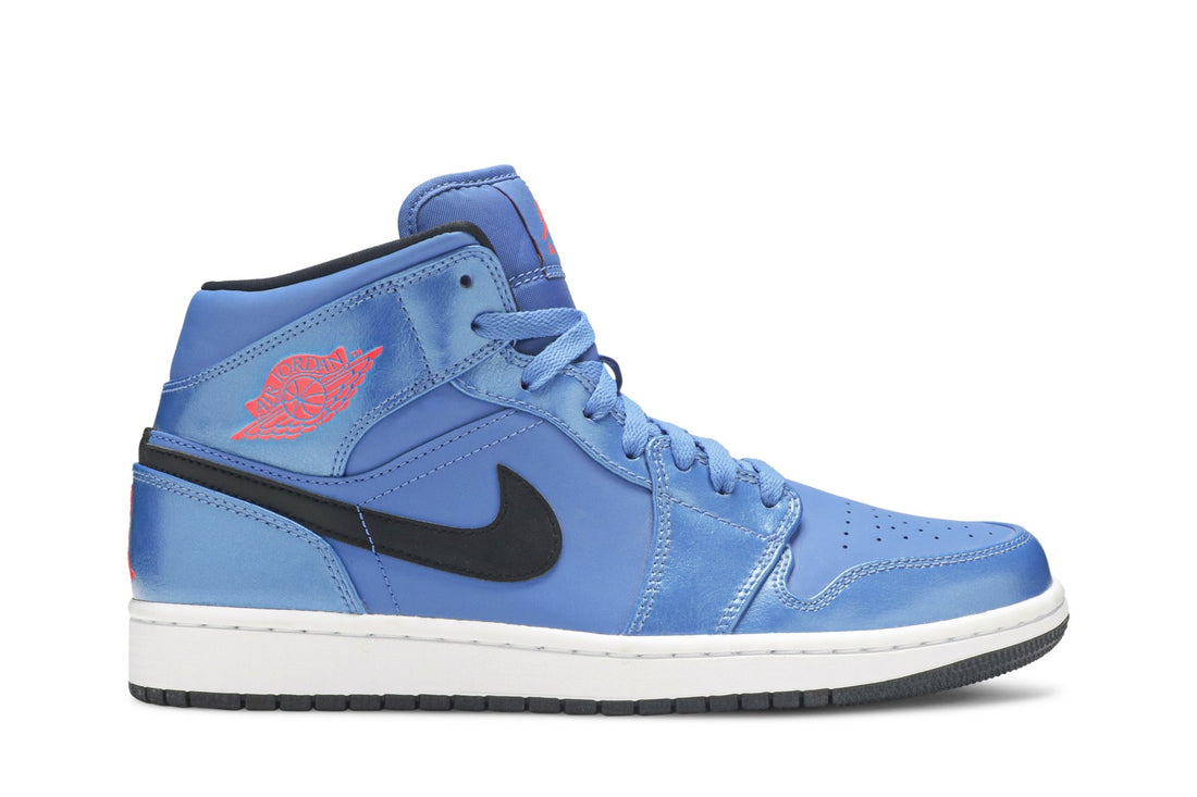 Air Jordan 1 Mid &