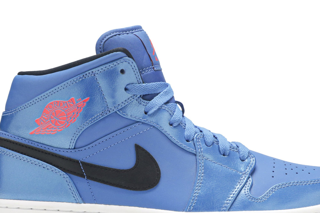 Air Jordan 1 Mid &