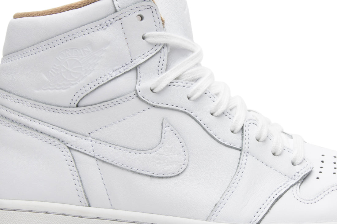 Air Jordan 1 Retro High OG &