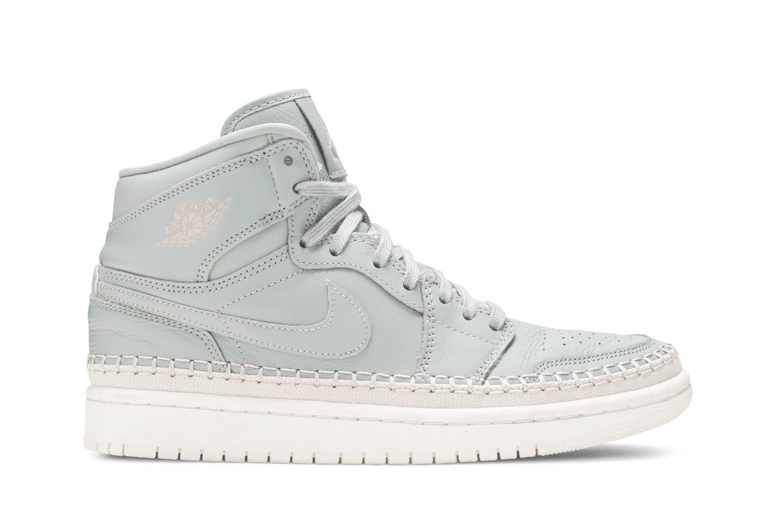 Wmns Air Jordan 1 Retro High Premium &