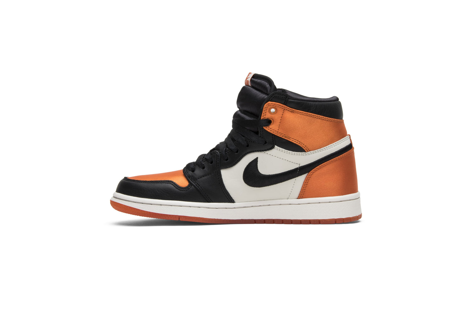 Wmns Air Jordan 1 Retro High OG &