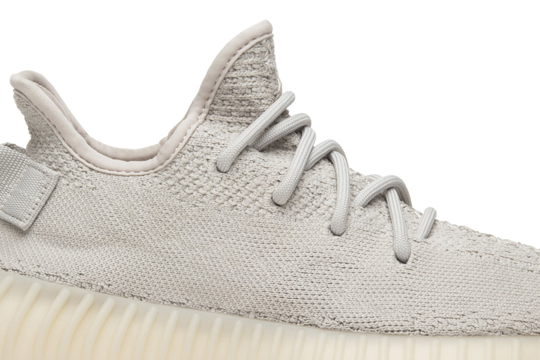 Yeezy Boost 350 V2 &