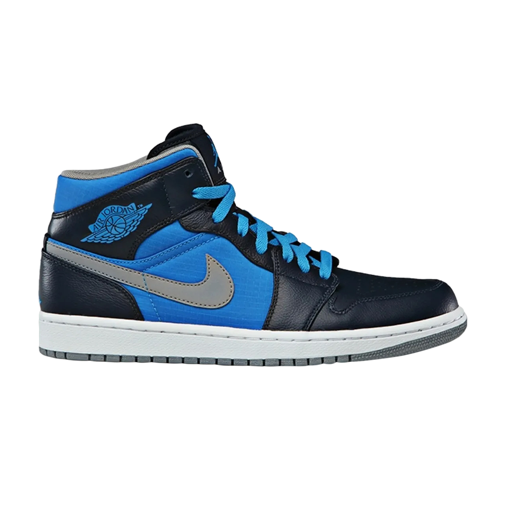 Air Jordan 1 Phat Mid &