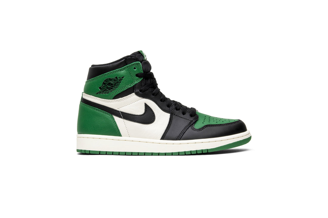 Air Jordan 1 Retro High OG &