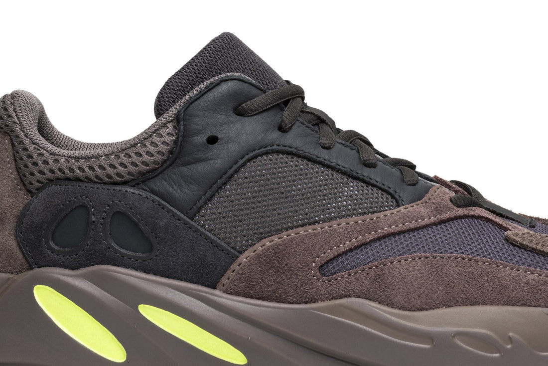 Yeezy Boost 700 &