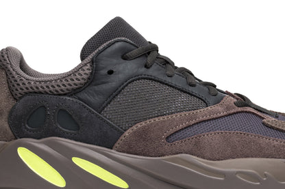 Yeezy Boost 700 &
