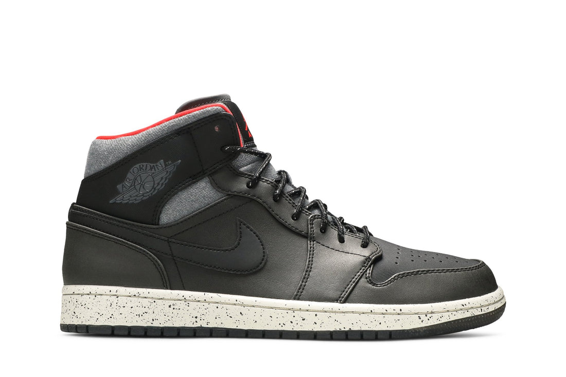 Air Jordan 1 Mid &