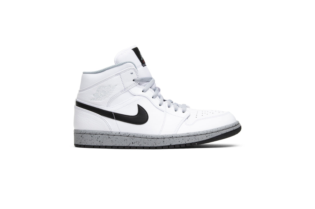 Air Jordan 1 Mid &