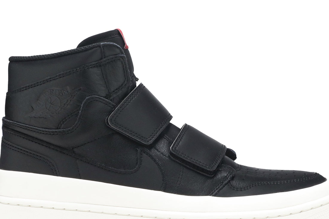 Air Jordan 1 Retro High Double Strap &