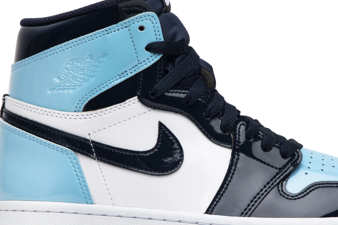Wmns Air Jordan 1 Retro High OG &