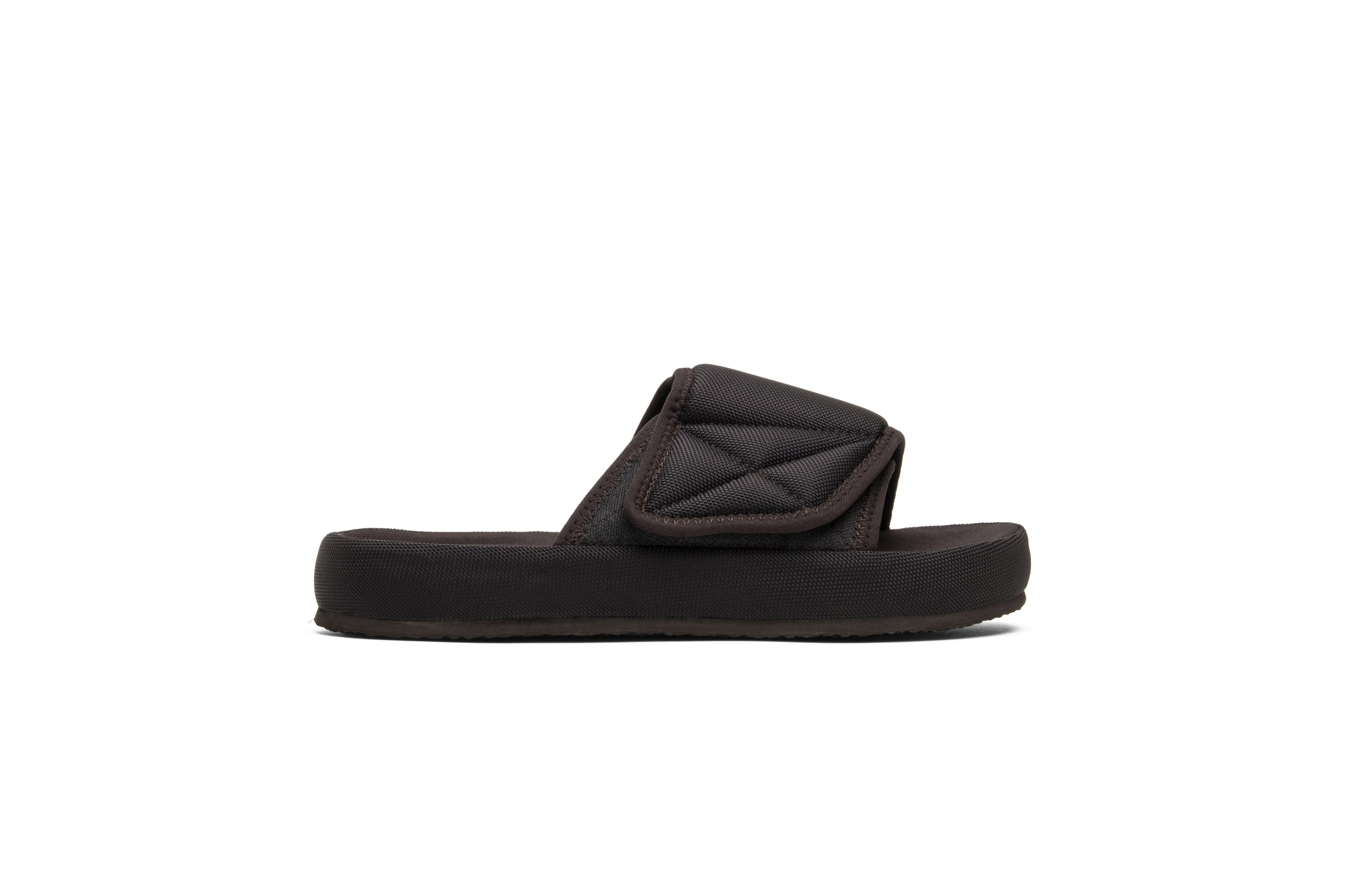 Yeezy Season 7 Nylon Slipper &