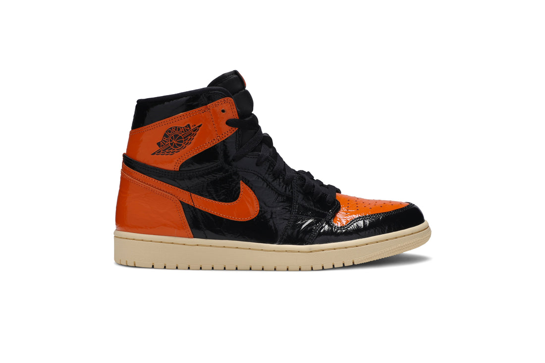 Air Jordan 1 Retro High OG &