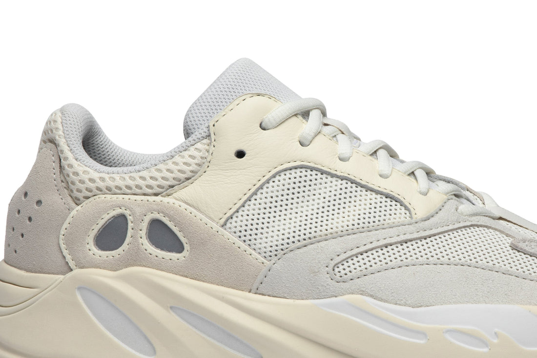 Yeezy Boost 700 &
