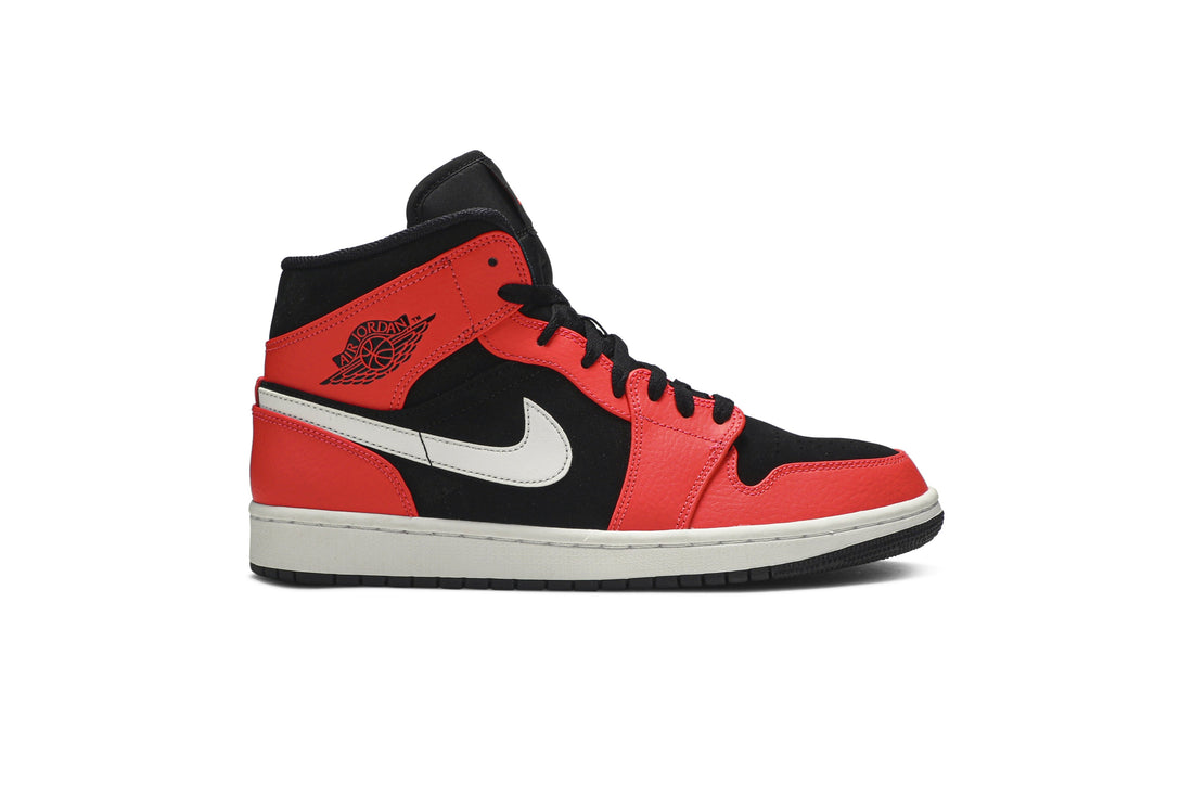 Air Jordan 1 Retro Mid &