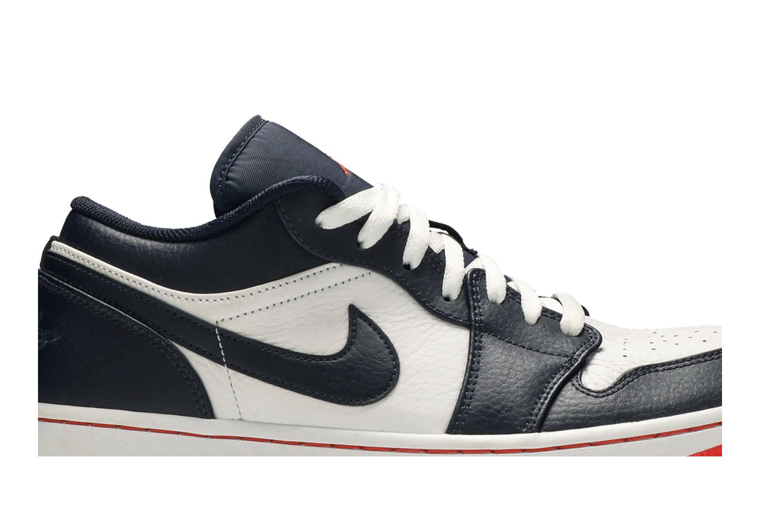 Air Jordan 1 Retro Low &