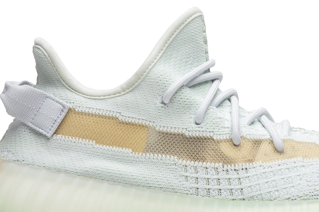 Yeezy Boost 350 V2 &