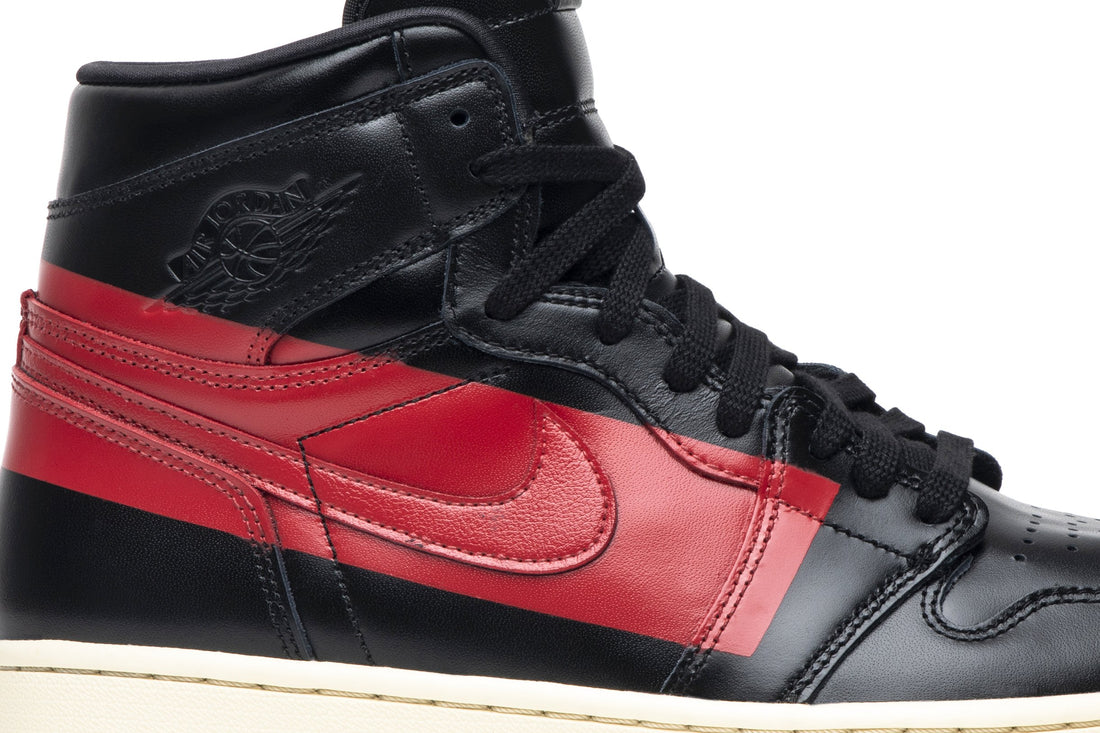 Air Jordan 1 Retro High OG &