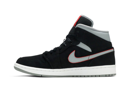 Air Jordan 1 Mid &