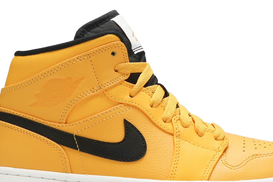 Air Jordan 1 Mid &