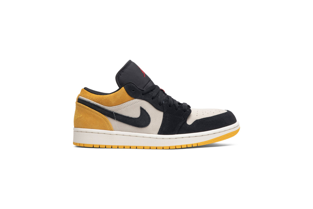 Air Jordan 1 Low &