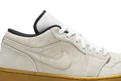 Air Jordan 1 Low &