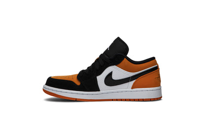 Air Jordan 1 Low &