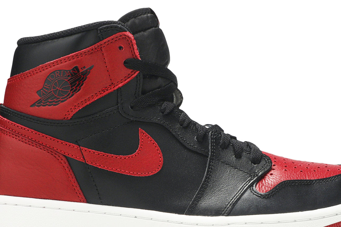 Air Jordan 1 Retro High OG &