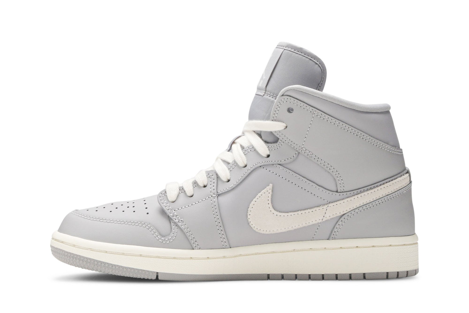 Wmns Air Jordan 1 Mid &