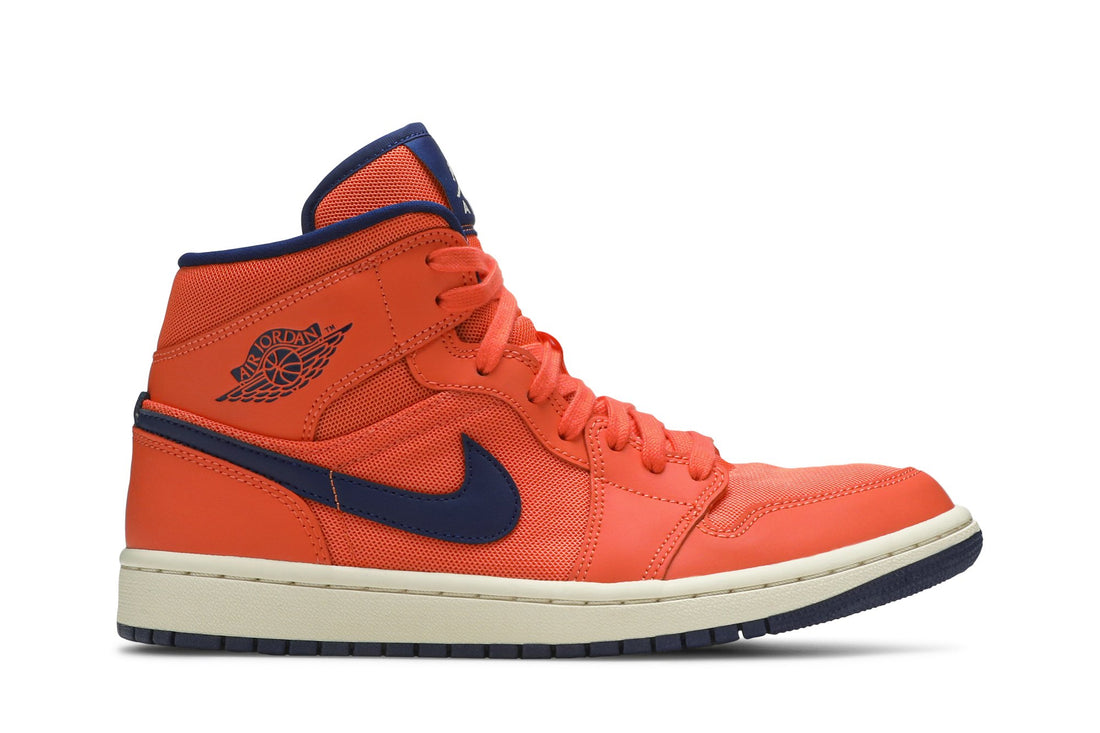 Wmns Air Jordan 1 Mid &