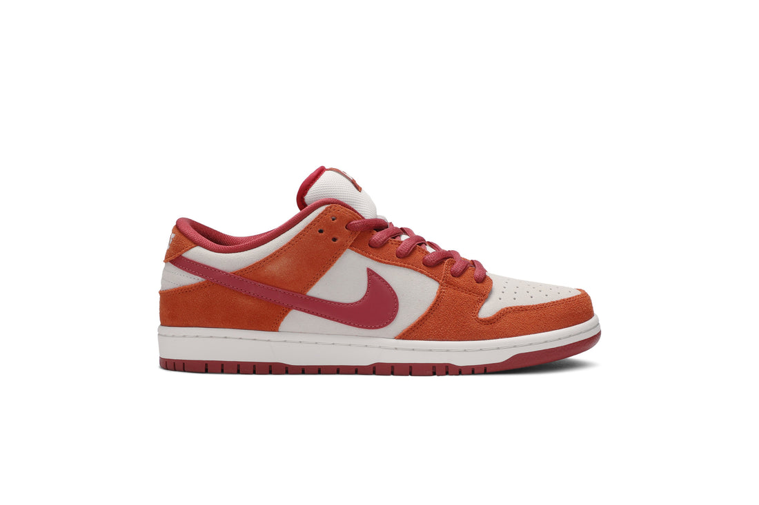 Dunk Low Pro SB &