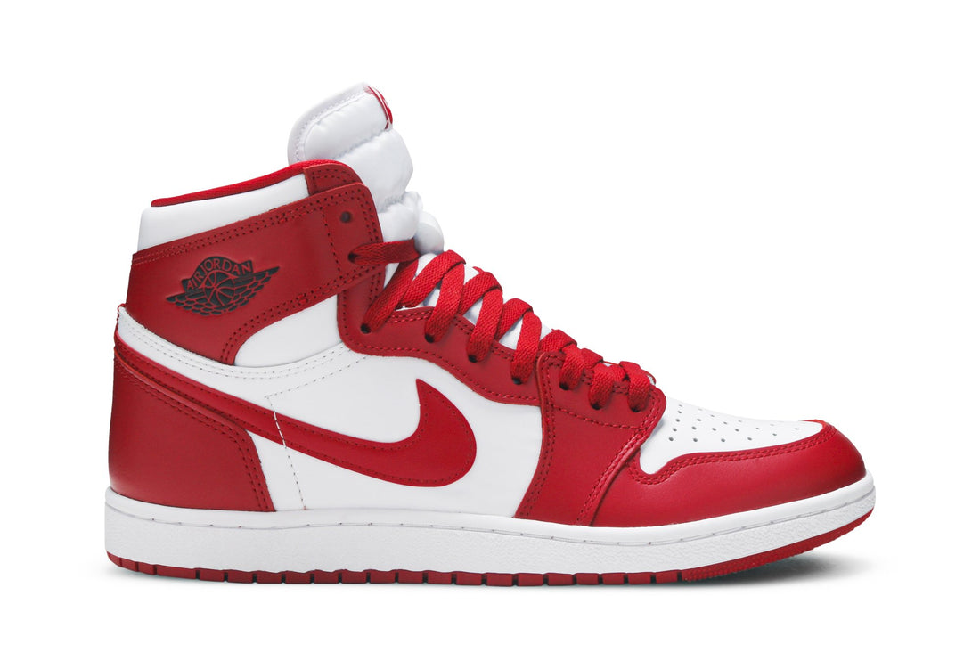 Air Jordan 1 Retro High &