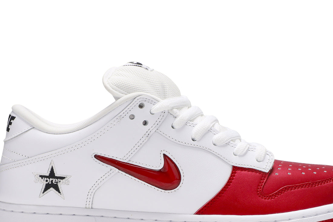 Supreme x Dunk SB Low &