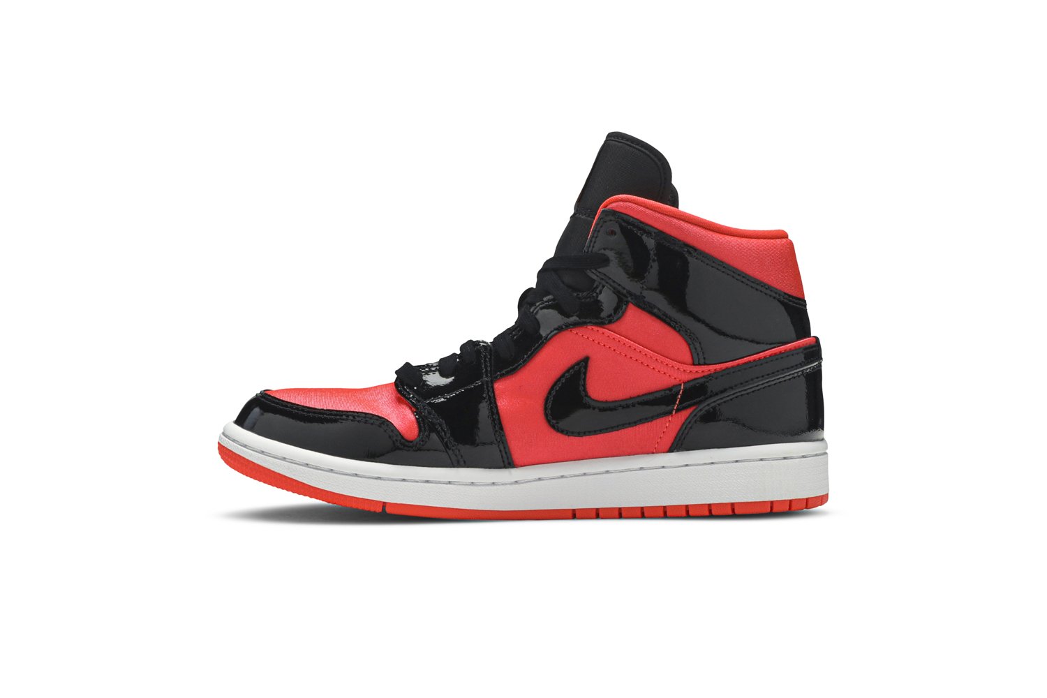 Wmns Air Jordan 1 Mid &
