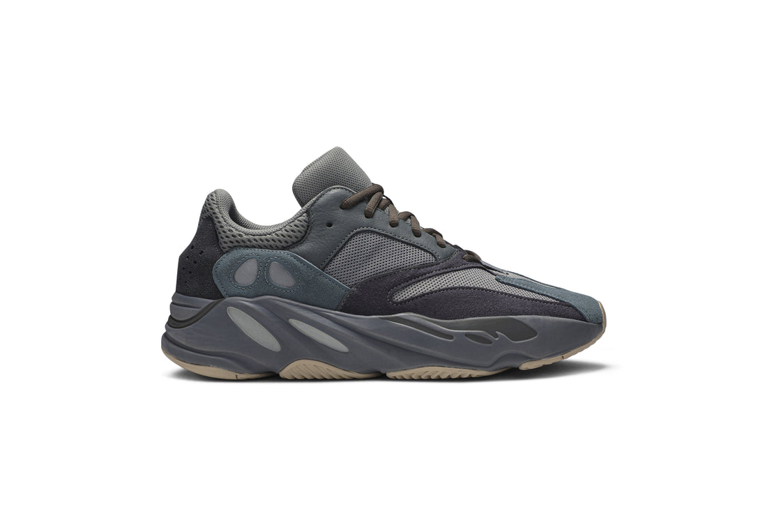 Yeezy Boost 700 &
