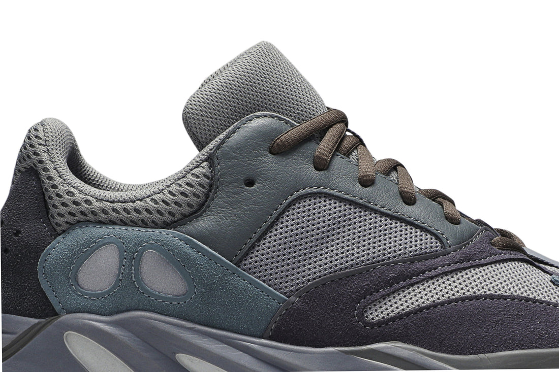 Yeezy Boost 700 &
