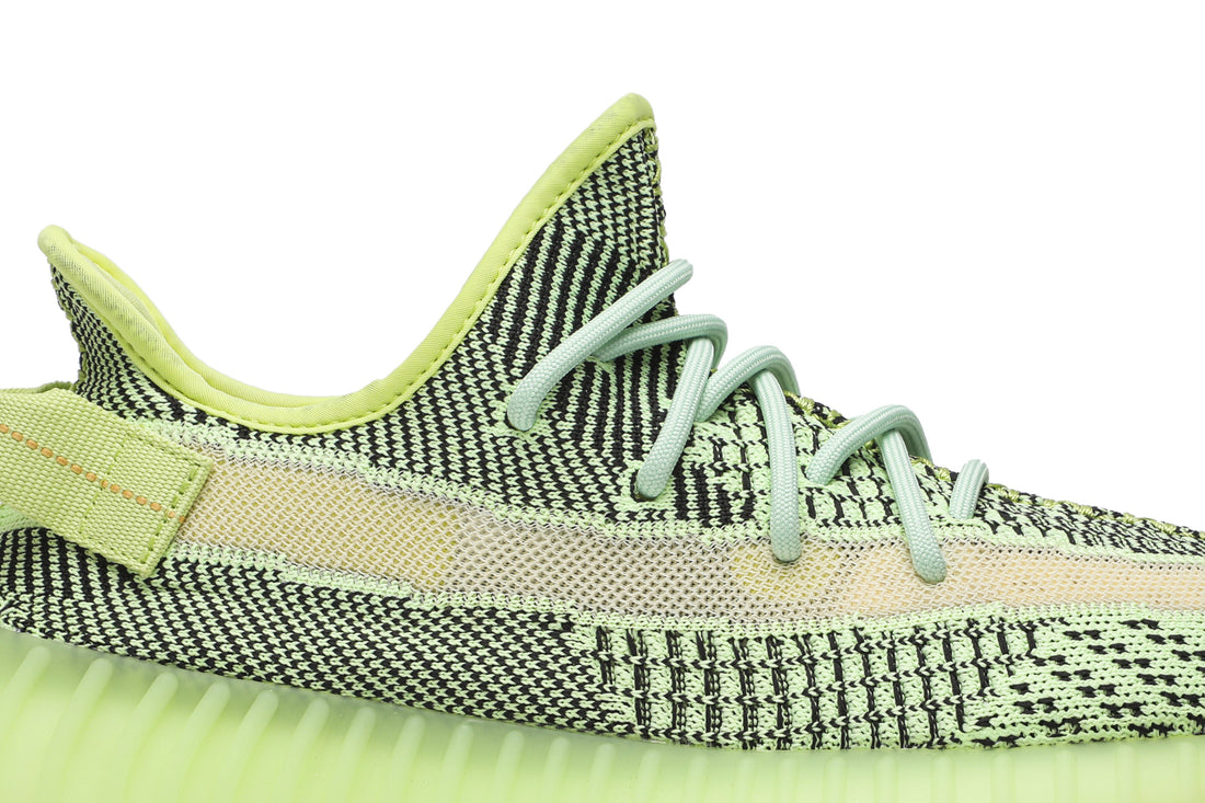 Yeezy Boost 350 V2 &