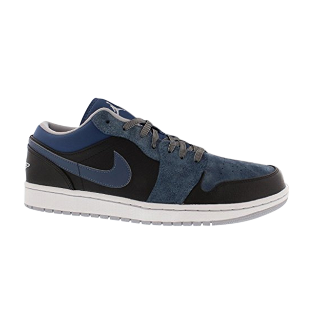 Air Jordan 1 Retro Low &
