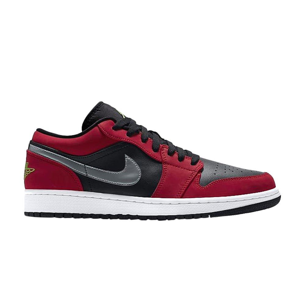 Air Jordan 1 Low &