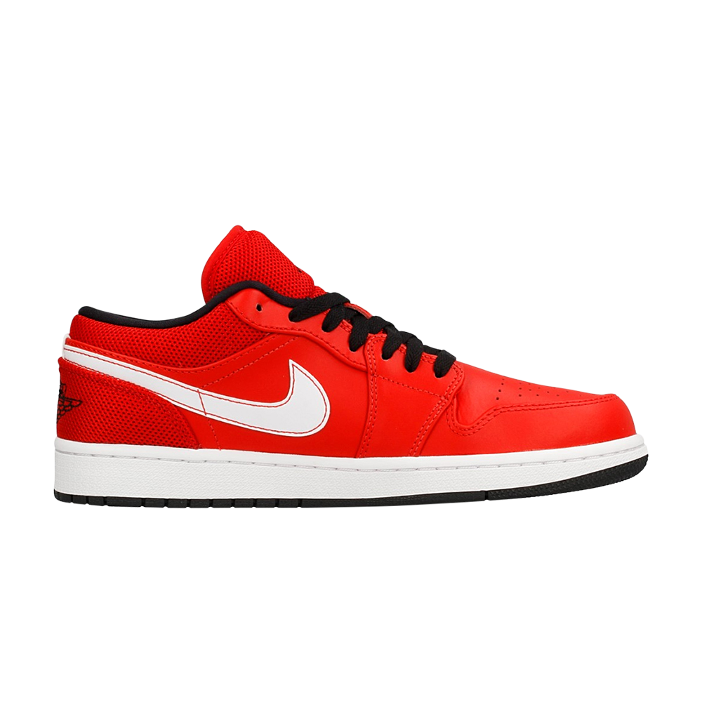Air Jordan 1 Retro Low &