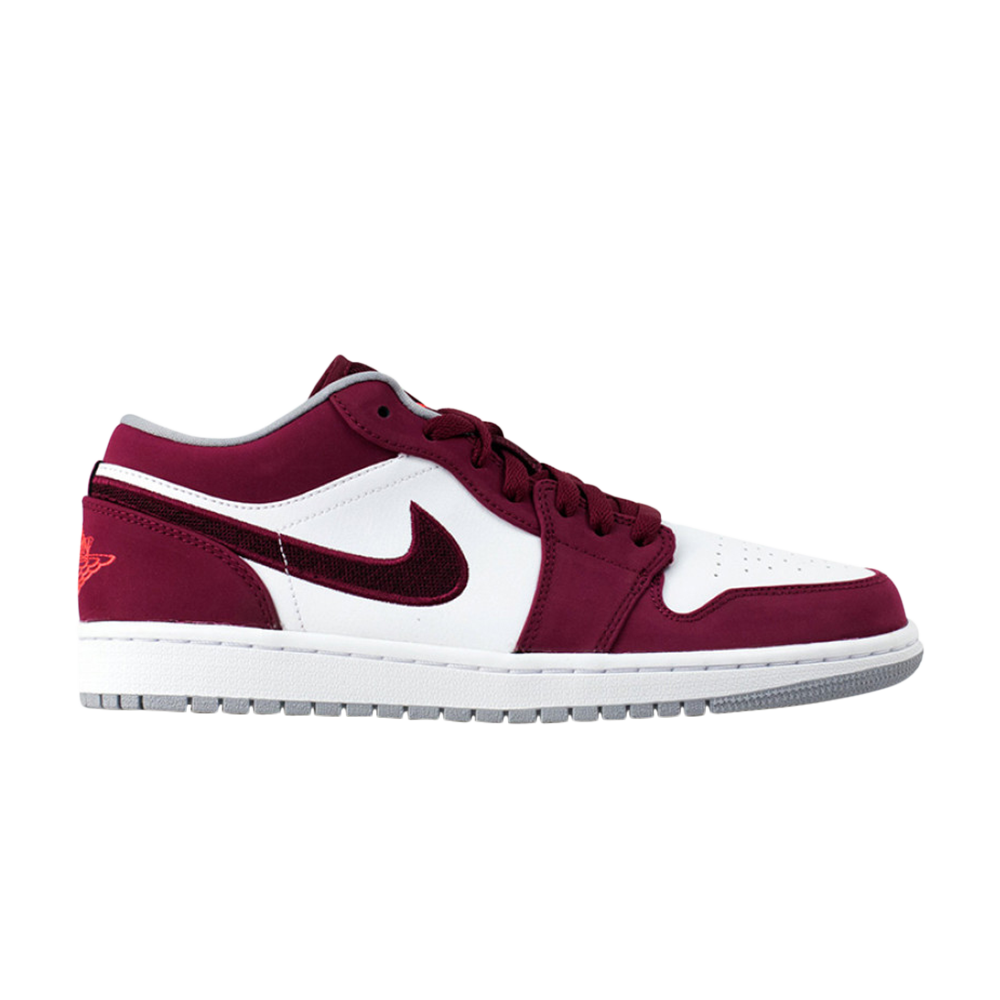 Air Jordan 1 Retro Low &