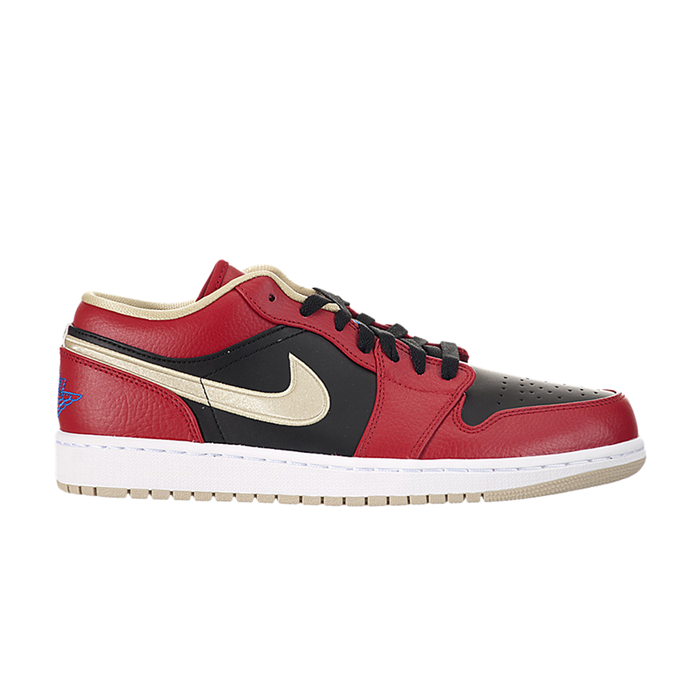 Air Jordan 1 Retro Low &