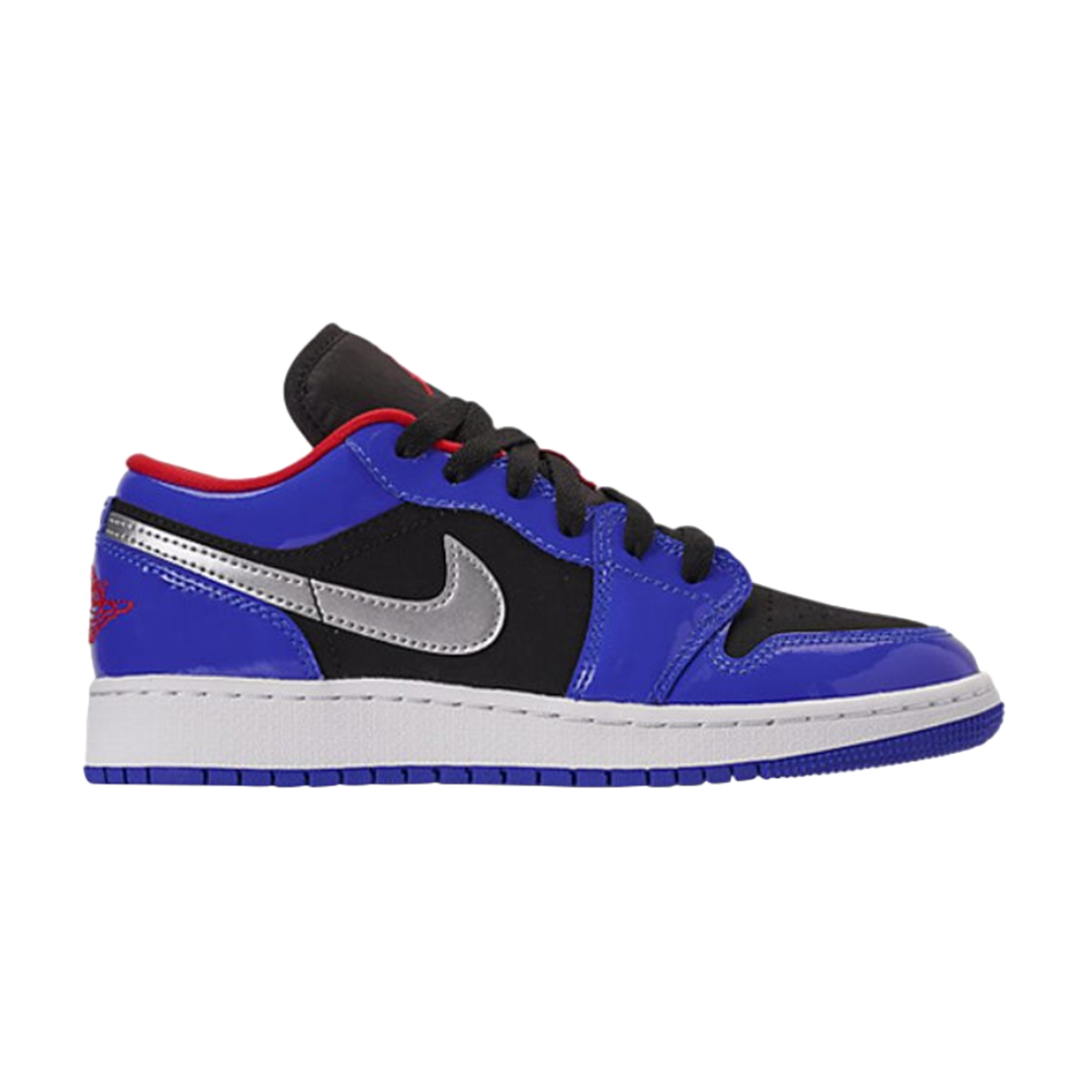 Air Jordan 1 Retro Low &