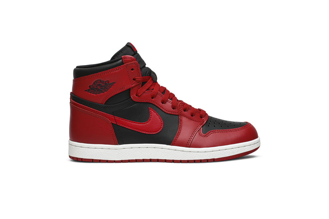 Air Jordan 1 Retro High &